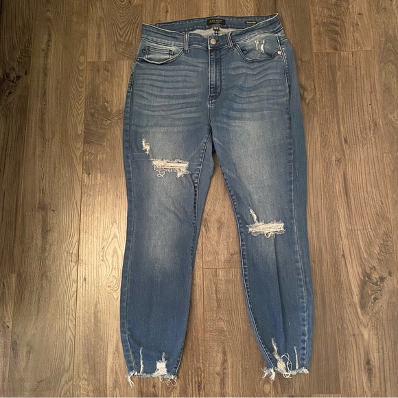 Judy Blue Jeans factory distressing size 14W - Picture 2 of 11